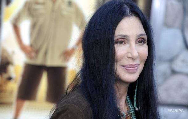  Певица Шер находится при смерти