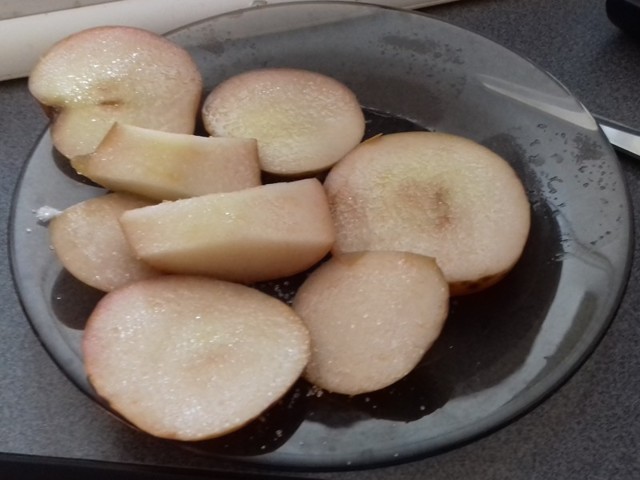 Запеченные яблоки по-краснодарски