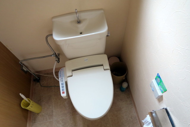 Как устроены японские туалеты