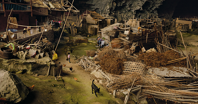 Жилая пещера в Китае, у которой когда-то была собственная школа