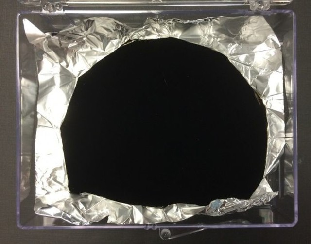 Vantablack — самое черное вещество на планете