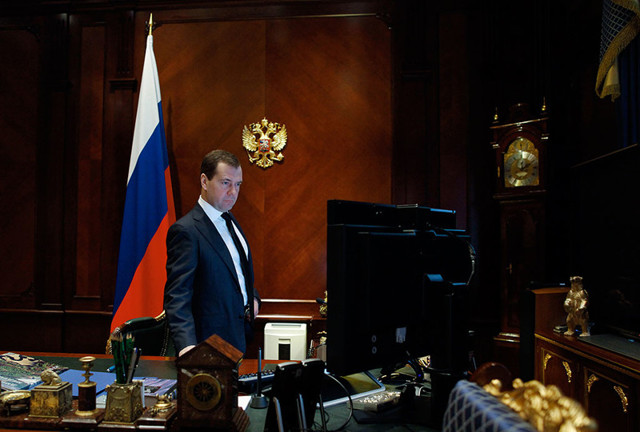 Медведев заявил, что импортозамещение снизило цены на продукты