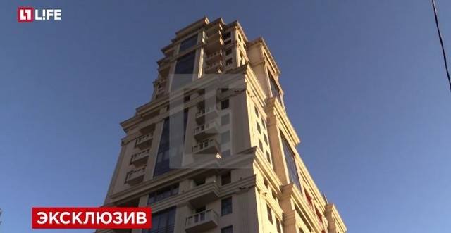 Полковник Захарченко подарил восьмилетней дочери квартиру за 250 млн