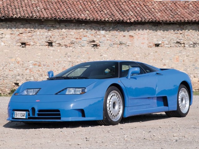 Редчайший суперкар Bugatti EB110 GT продадут в  Милане