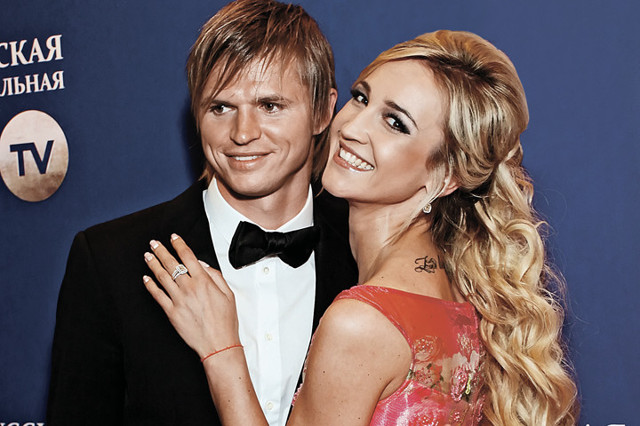 За что российские футболисты умудряются получать 1 миллион рублей в день