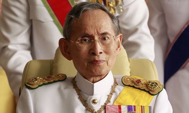 Умер король Таиланда – самый долгоправящий монарх в мире