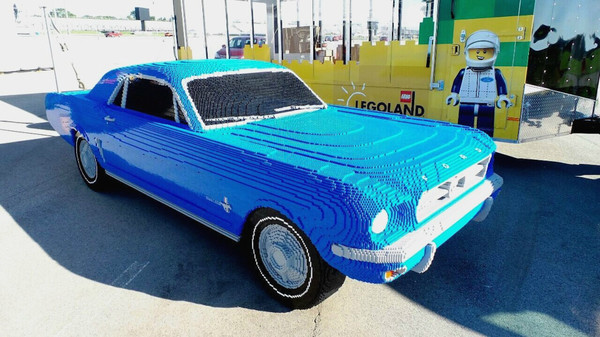 Ford Mustang из 194 тысяч кубиков Lego