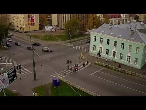 Велосипедист сбил пешехода