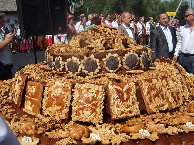 Какой хлеб — визитная карточка Москвы? Рассказывают историки русской кухни