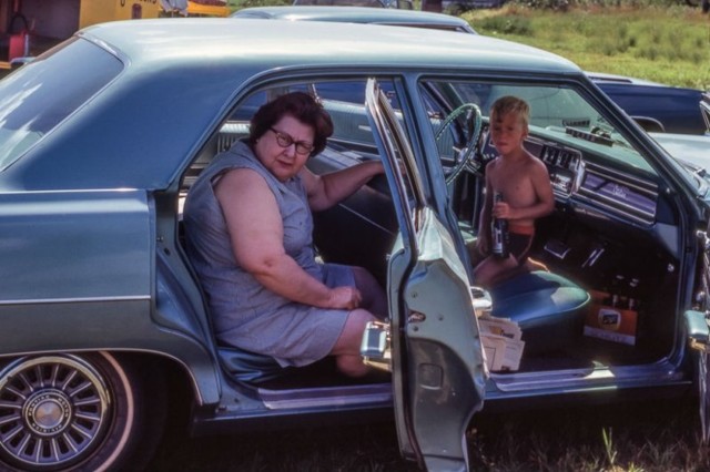 Автомобильная Америка 60-х в цвете