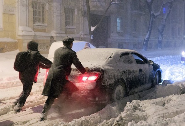 С 12 января в Санкт-Петербурге пойдет снегопад и станет теплее