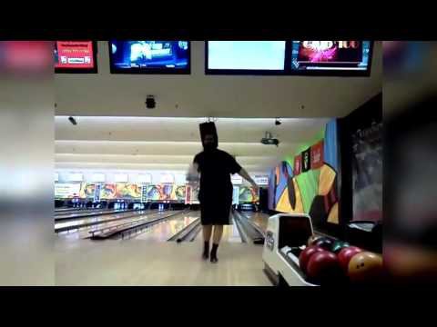 Когда обычная игра в боулинг надоела