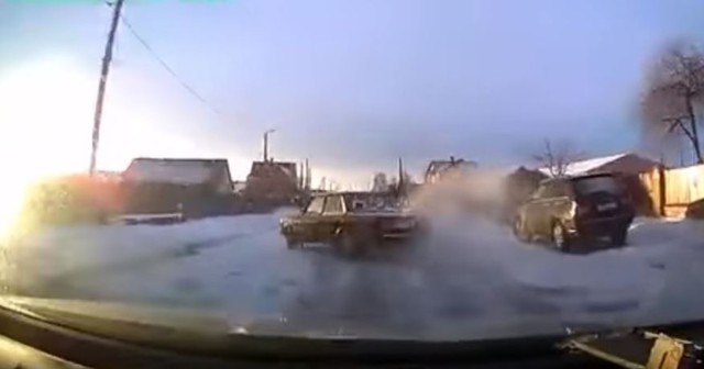 Погоня ДПС за ВАЗ 2107 закончилась не успешно