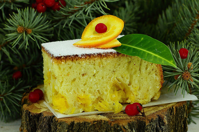 Шарлотка с апельсинами