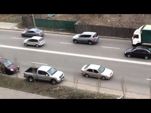 Как правильно объезжать пробки - Как в Киеве объезжают пробки