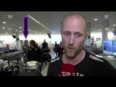 Женщина внезапно исчезла из кадра во время прямого эфира