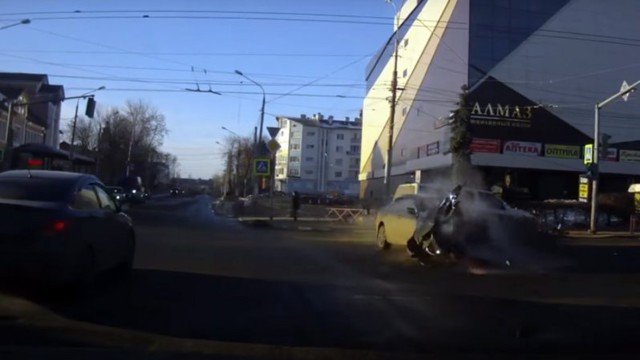 Авария дня. Проскакун и торопыга из Ярославля