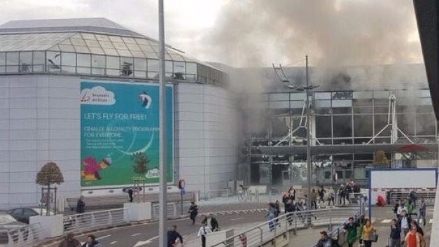Теракт в Брюсселе: взрывы в аэропорту и метро, много погибших