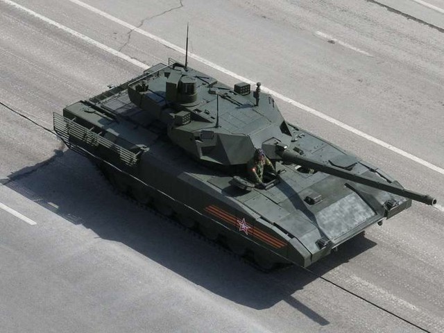 Российский танк Т-14 поступил в производство