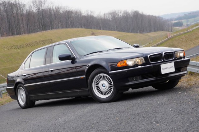 Удлиненная BMW 7-й серии E38 из Японии