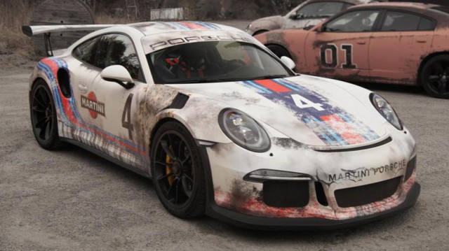 Владелец специально состарил свой новенький Porsche 911 GT3 RS