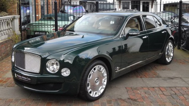 Bentley Mulsanne Елизаветы II выставили на продажу