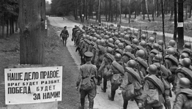 Миллионы сдавшихся солдат: ложь о первых днях войны