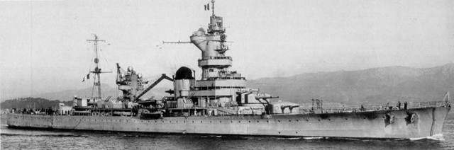 Бесславные корабли. Крейсер "Алжир" - боевой дух Франции