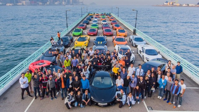 Парад суперкаров McLaren в Гонконге