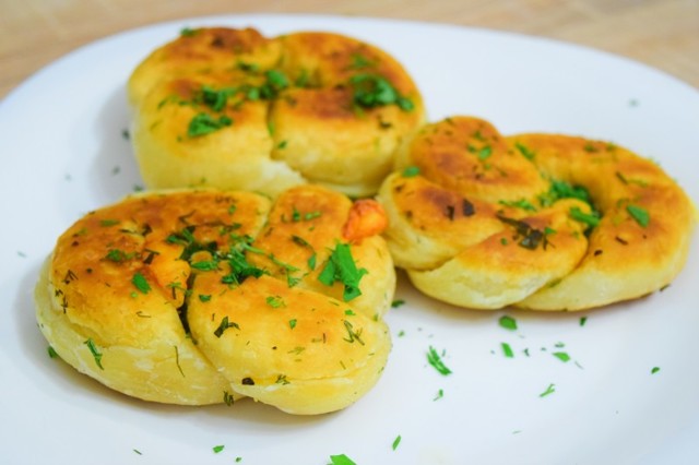 Булочка с сыром