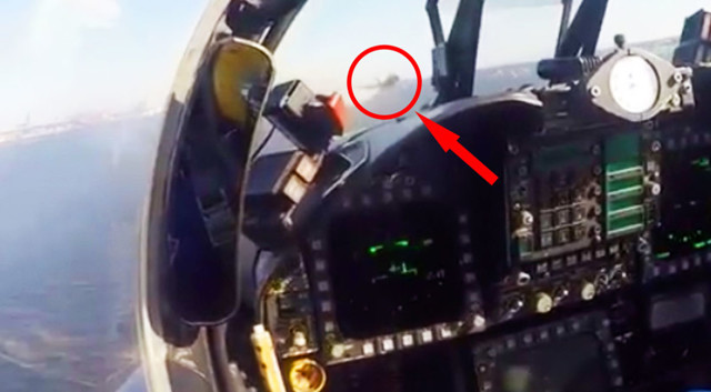 15 самых пугающих видео, снятых из кабины пилота