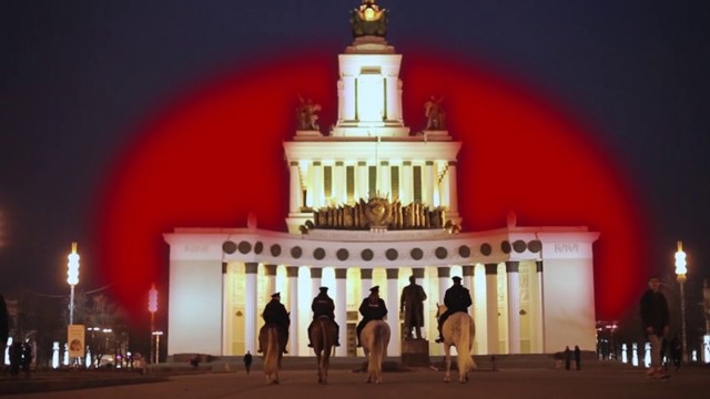 Полиция поет