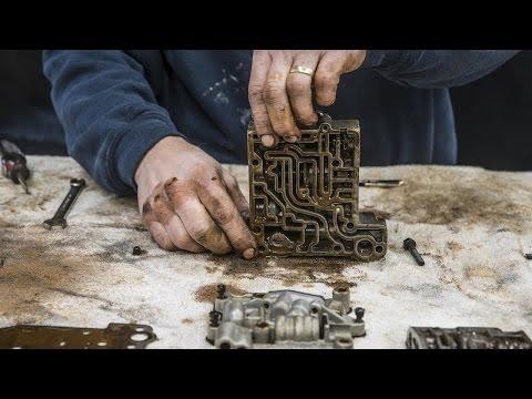 Куда он прячет оставшиеся детали ?