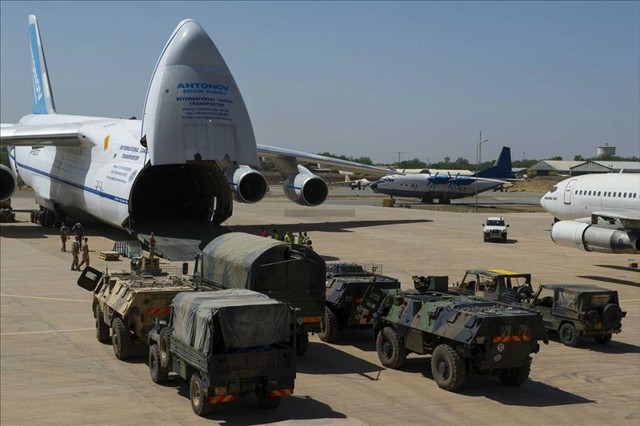 Во Франции отмечают критическую зависимость своих вооруженных сил от самолетов Ан-124 "Руслан"