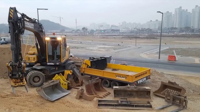 Экскаватор VOLVO и его возможности