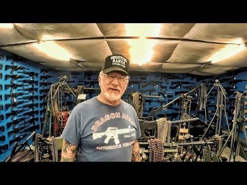 Самый вооруженный человек в Америке!