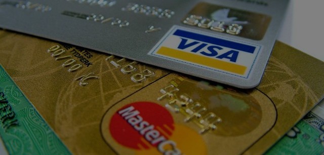 Сбербанк продал акции Visa в апреле