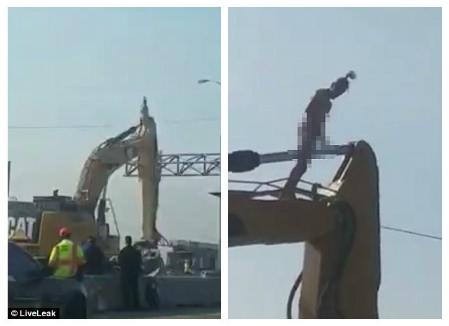 "Срамота!": голый мужчина залез на экскаватор и предался рукоблудию