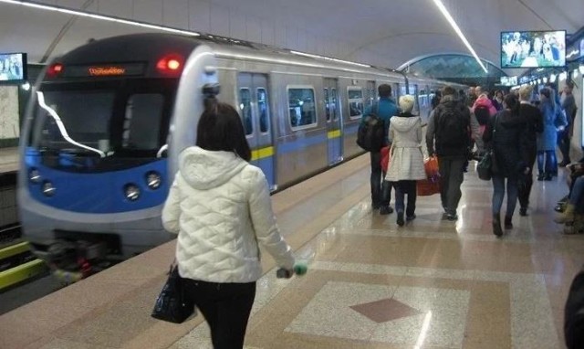 Закладка в подземном переходе в Алматы