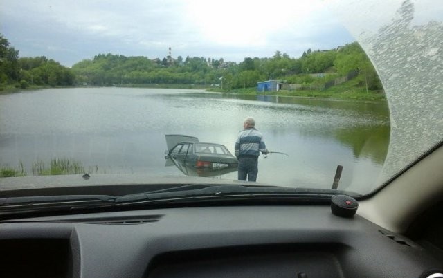 Подборка автомобильных приколов