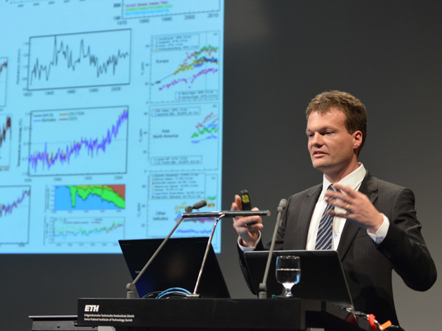 Швейцарский климатолог: Человечеству осталось три спокойных года