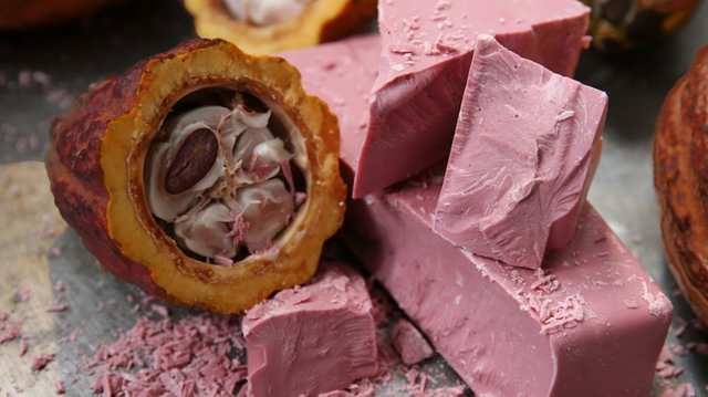 Ученые вывели новый вид натурального шоколада - розовый