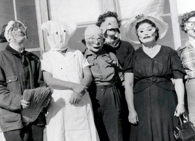 Винтажные костюмы на Хэллоуин, которые испугают вас до смерти