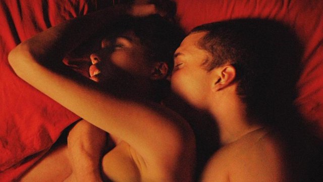 16 фильмов с настоящим сексом в кадре