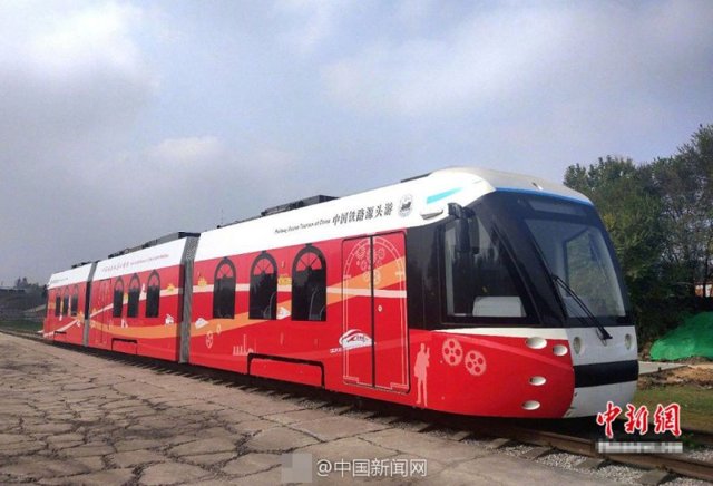 В Китае запустили первый в мире водородный трамвай