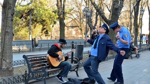 Работники московского ГУВД выписали сами себе предпраздничные премии