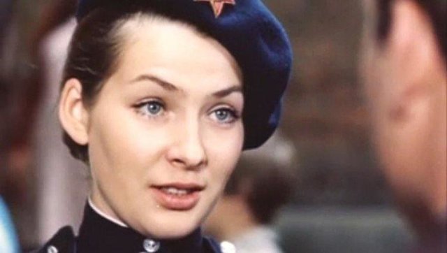 Как менялась девушка Володи Шарапова Варвара с течением времени