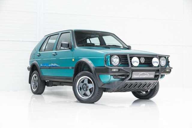 VW Golf Country Syncro в бодром состоянии из Голландии