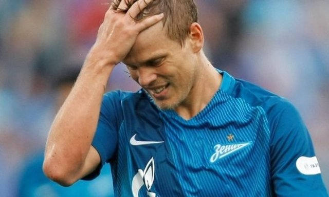 Промах года! Кокорин не забил с метра в пустые ворота