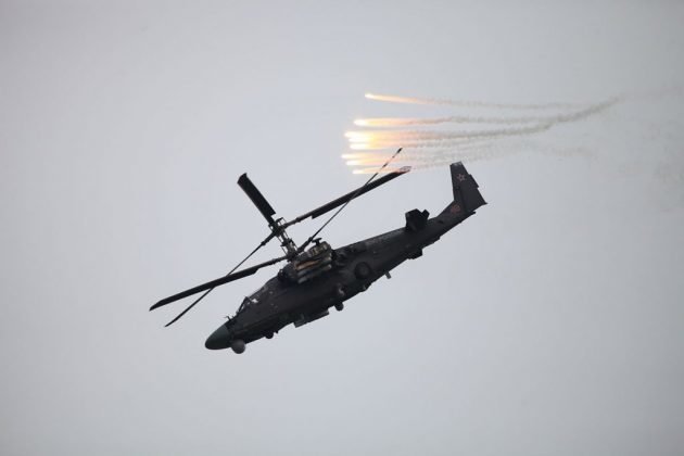 Иностранцы сравнили AH-64 и Ка-52: русские делают оружие для войны, США – для шоу